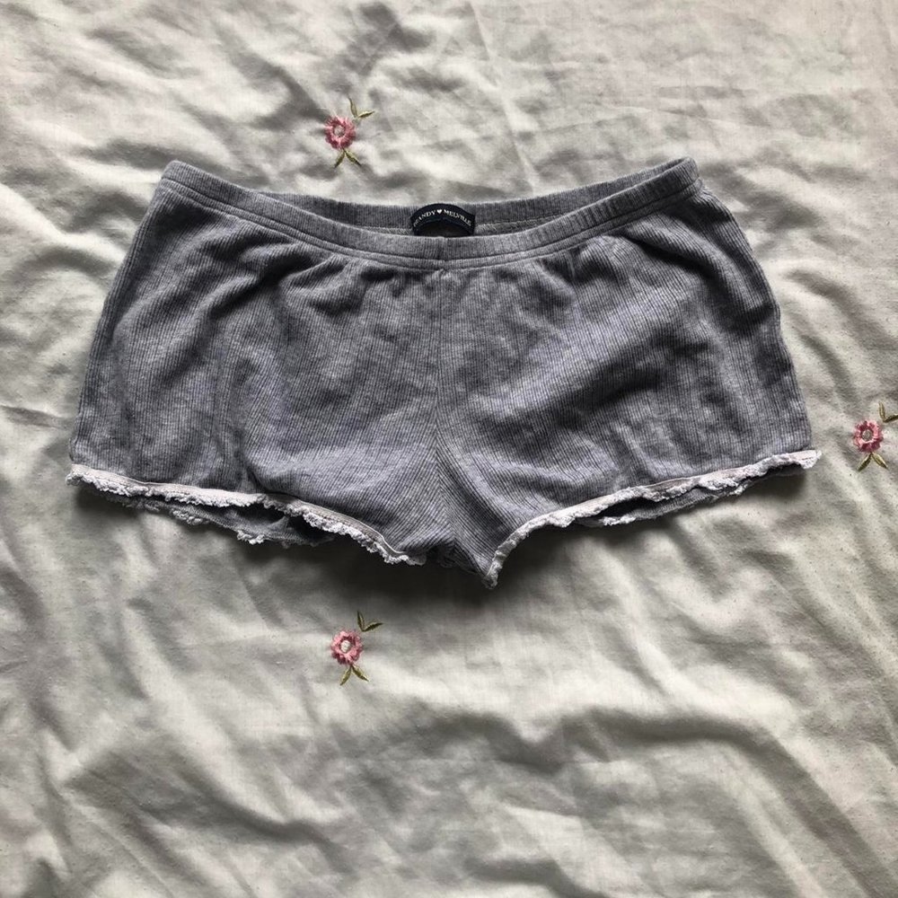 Brandy Melville Womens Grey and White Shorts
